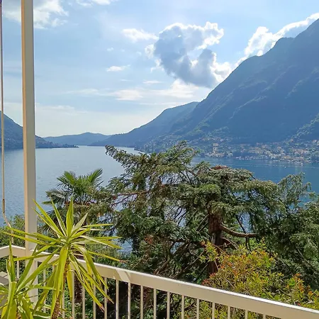 Sonia Raphael * Pognana Lario