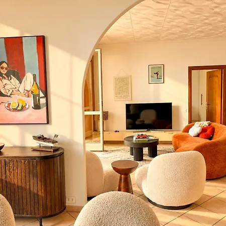 Sonia Raphael Apartment