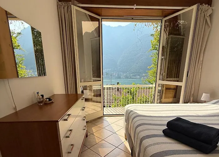 Sonia Raphael * Pognana Lario